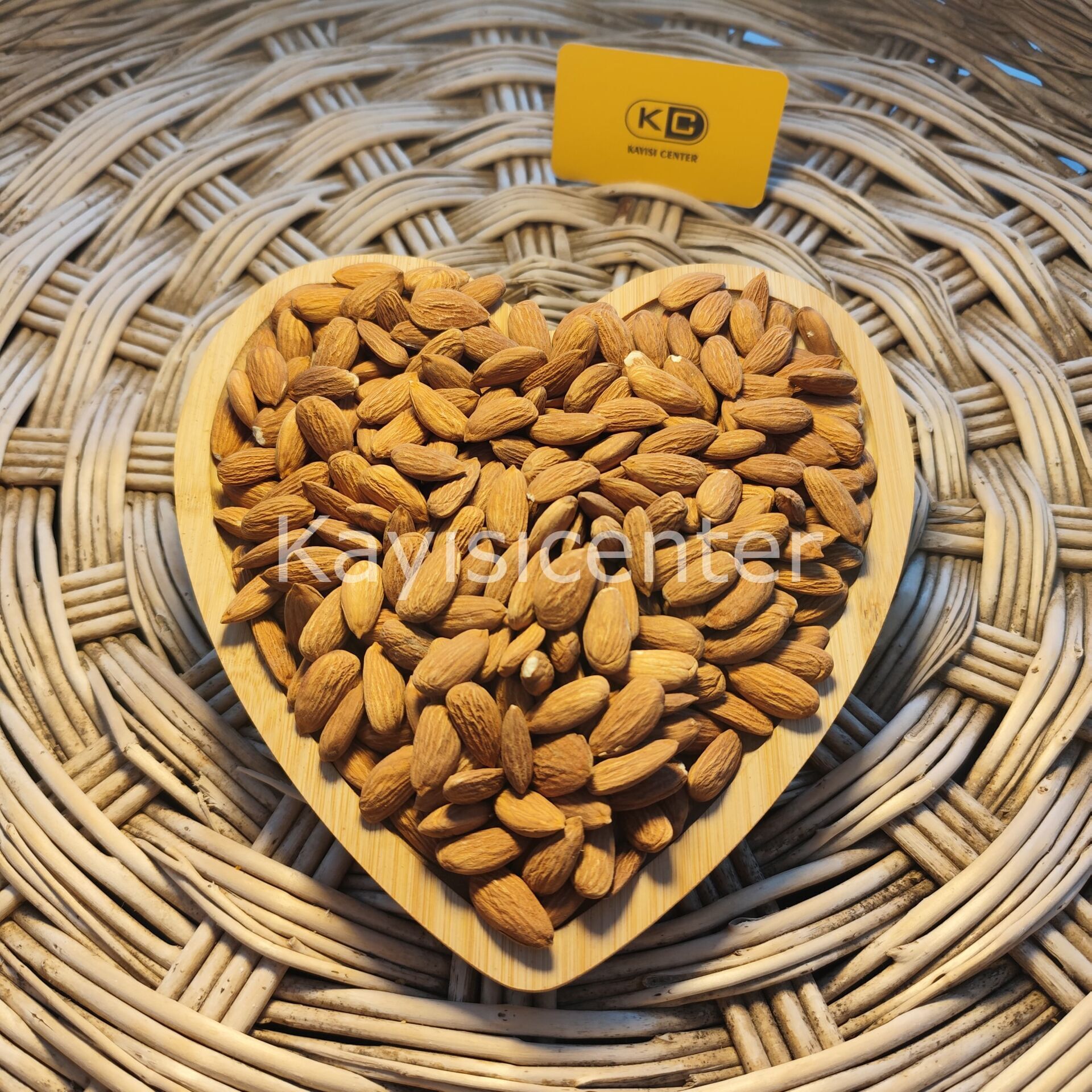 Toptan Yerli Feragnes Duble Çiğ Badem 1000 Kg